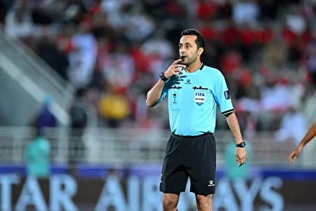 ببینید| حمله به ماشین داور بازی شمس‌آذر - پرسپولیس