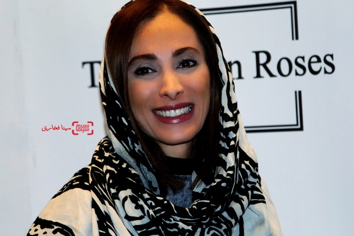 ببینید| حضور هنرمندان در مراسم ختم پدر سحر زکریا