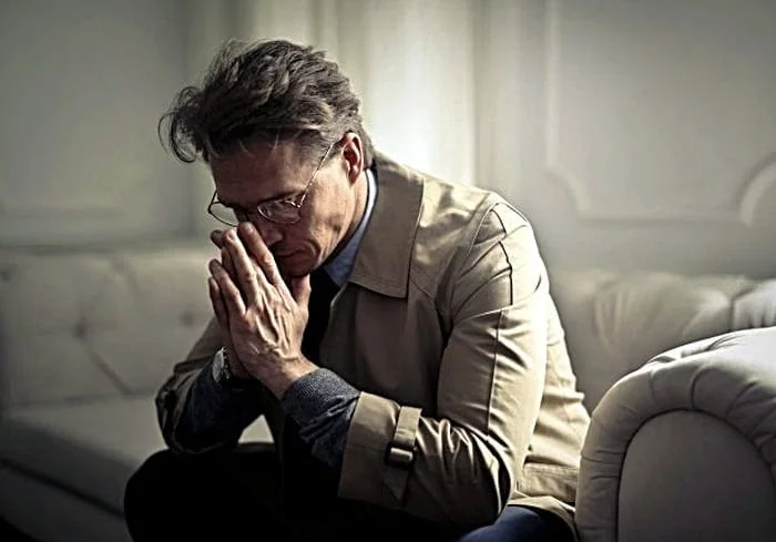 علائم افسردگی در مردان