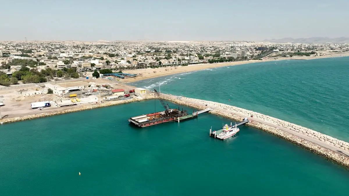 حمله هوایی به لنج‌های صیادی