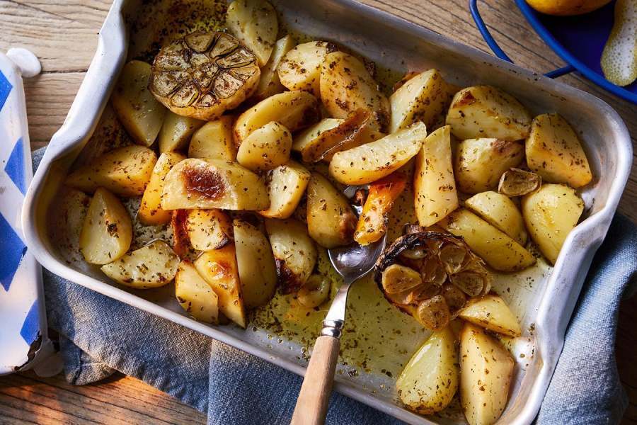 10 مدل سالاد و غذا با سیب زمینی