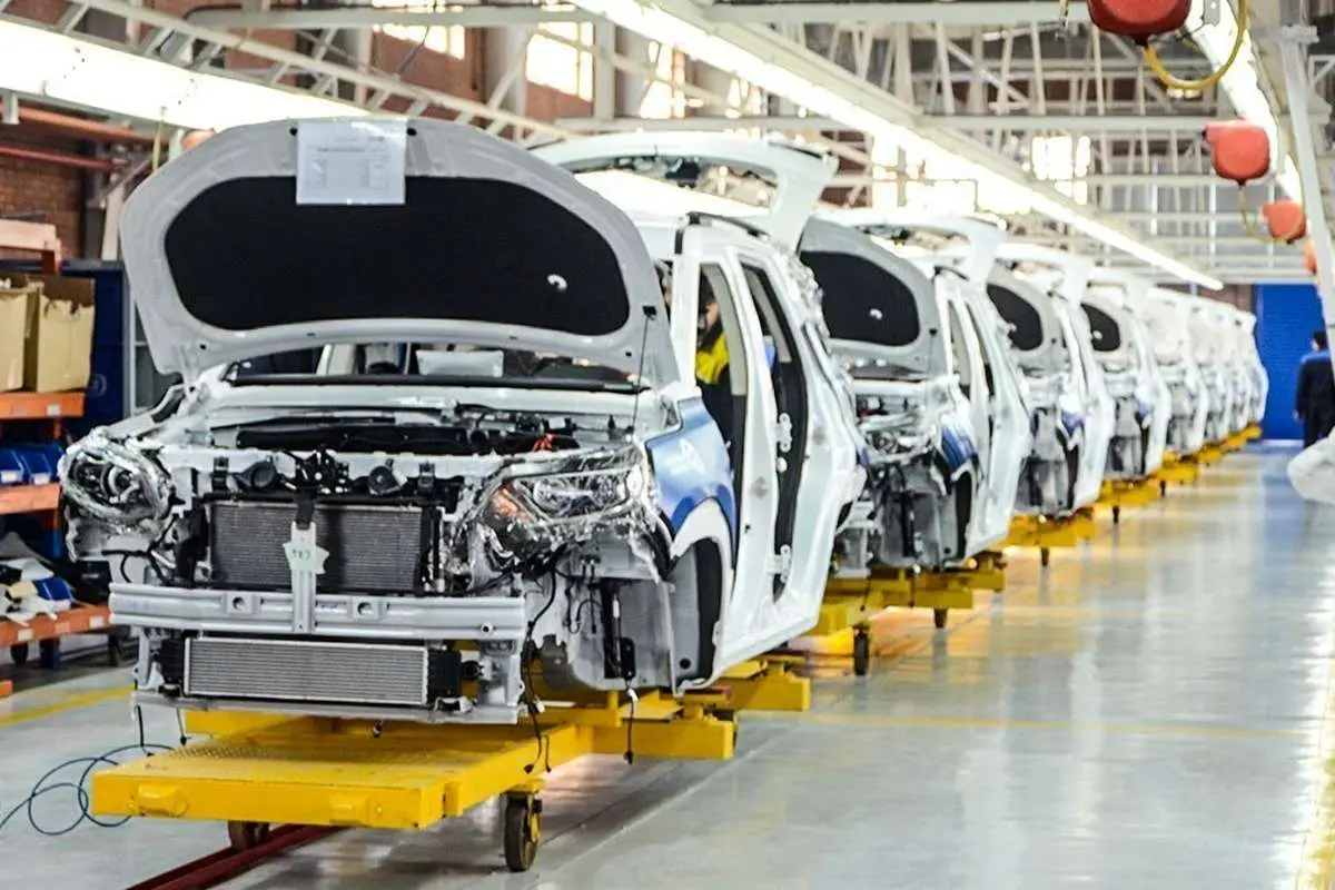 تعطیلی خط تولید خودروسازان