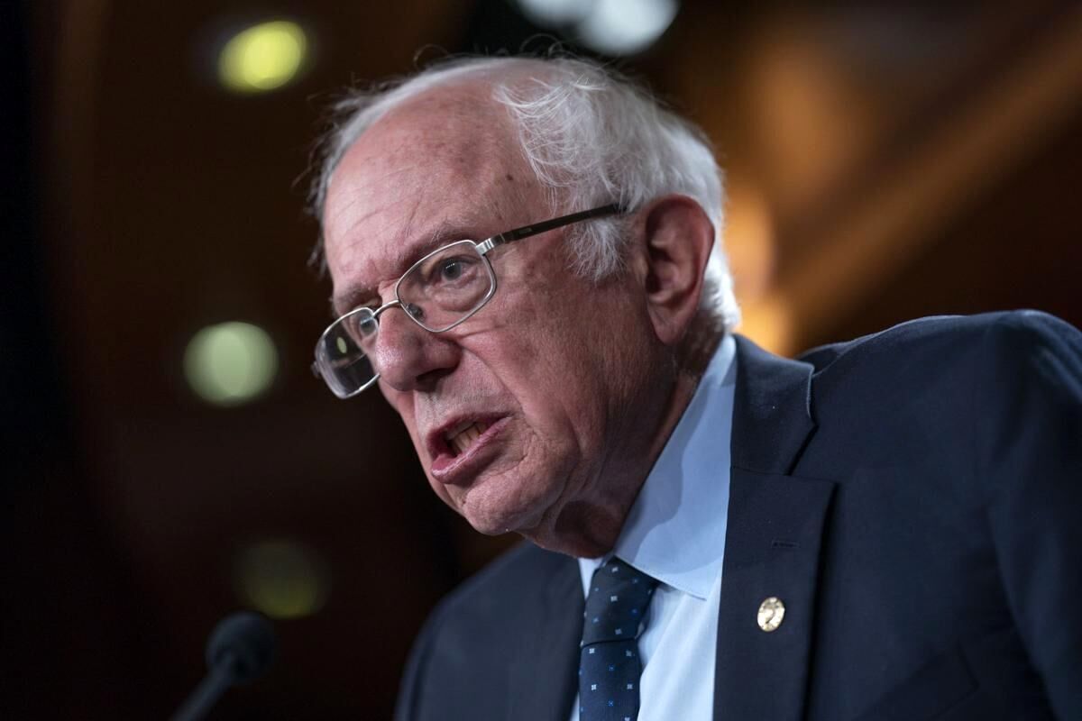 واکنش برنی سندرز به تهدید جدید ترامپ: اینها یاوه‌گویی‌های یک فرد خطرناک است