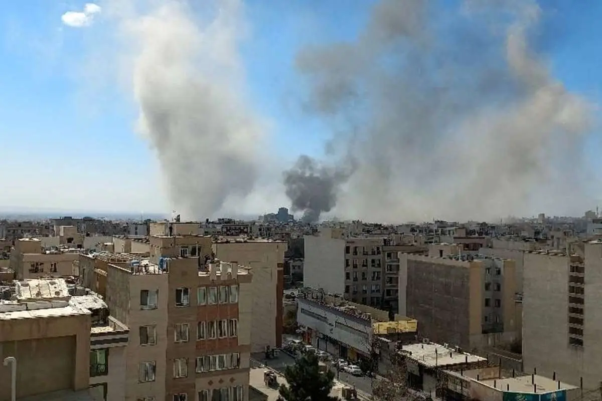 ۶ اصابت و انفجار در اهواز