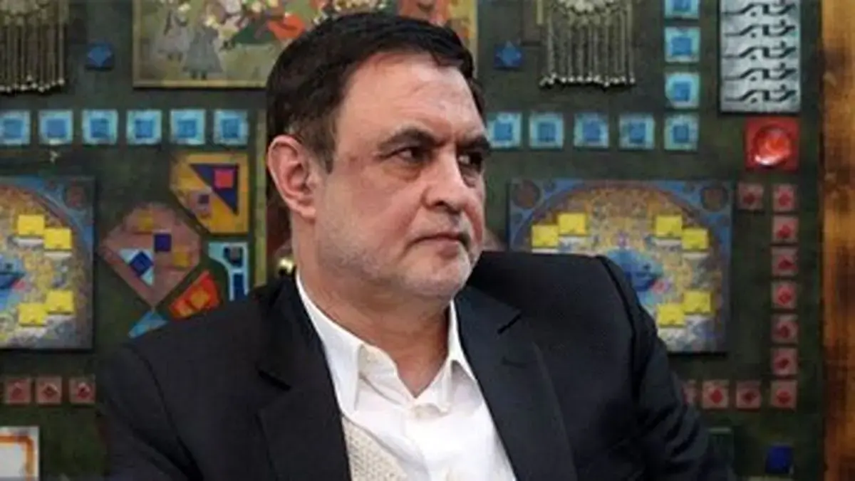 ناصر ایمانی: این جنگ هر ساعتی تمام بشود، به نفع ایران است