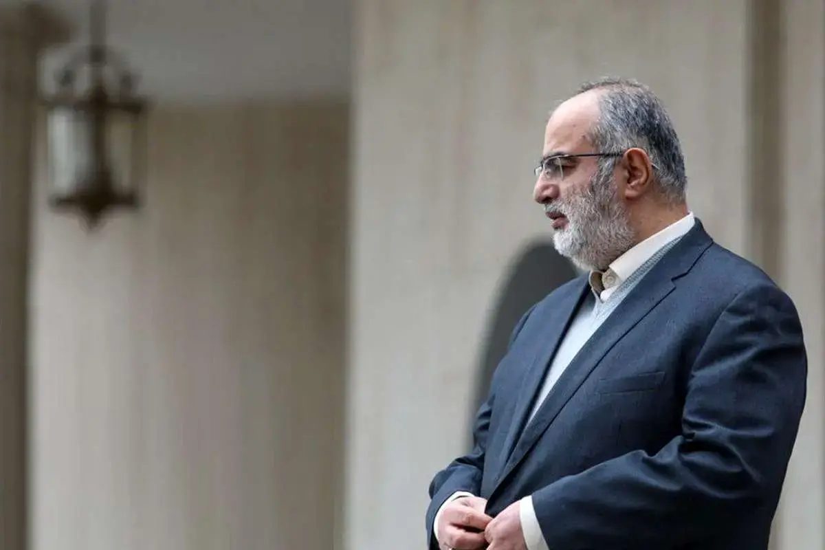 انتقاد تند حسام الدین آشنا از صداوسیما