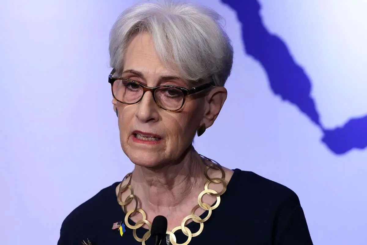 واکنش وندی شرمن به فریب و دروغ‌های ترامپ