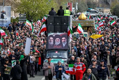 تصاویری از مراسم تشییع سردار نائینی