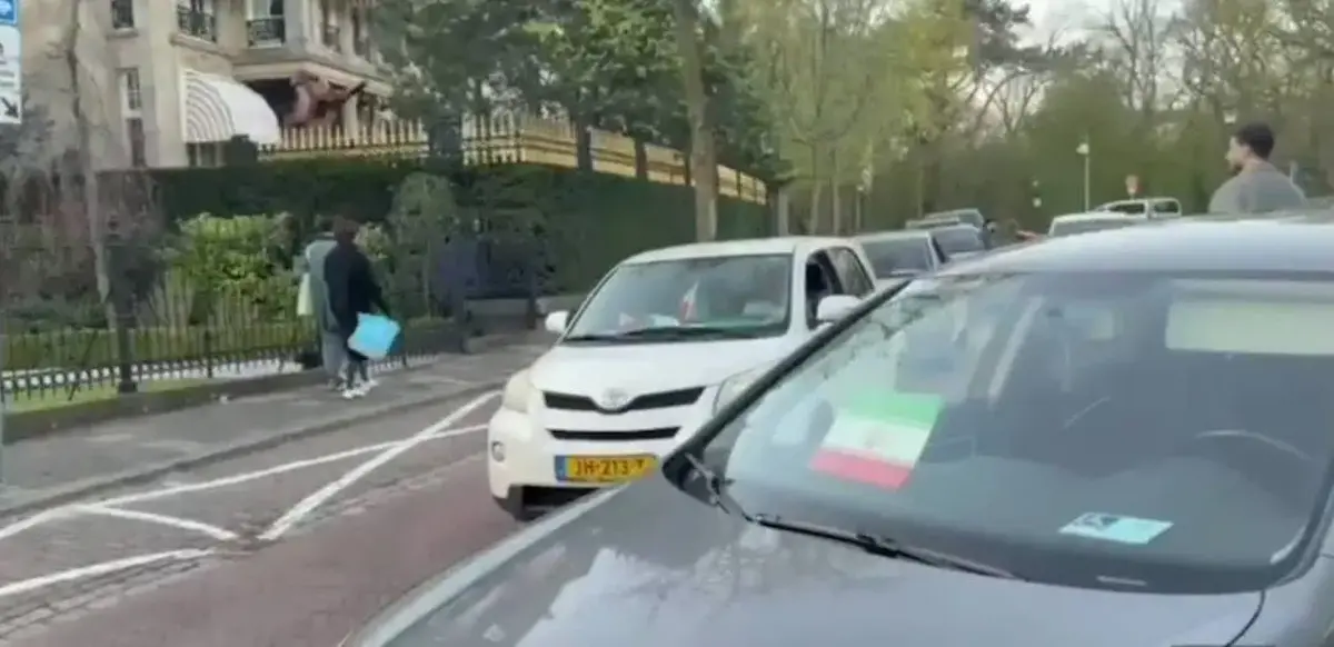 ببینید| کاروان خودرویی حامیان ایران در خیابان‌های هلند