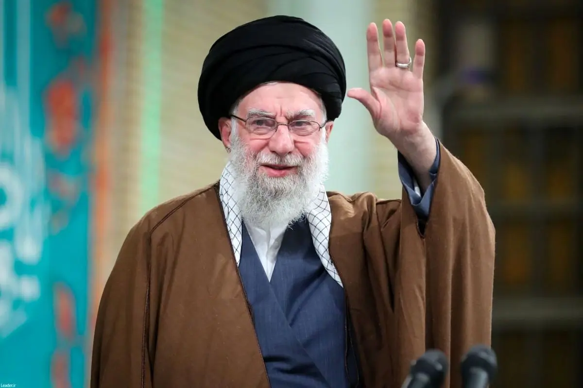 رهبر انقلاب