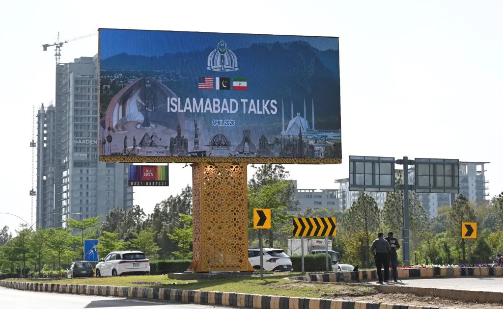 نخست‌وزیر پاکستان: در لحظه‌ای سرنوشت‌ساز هستیم