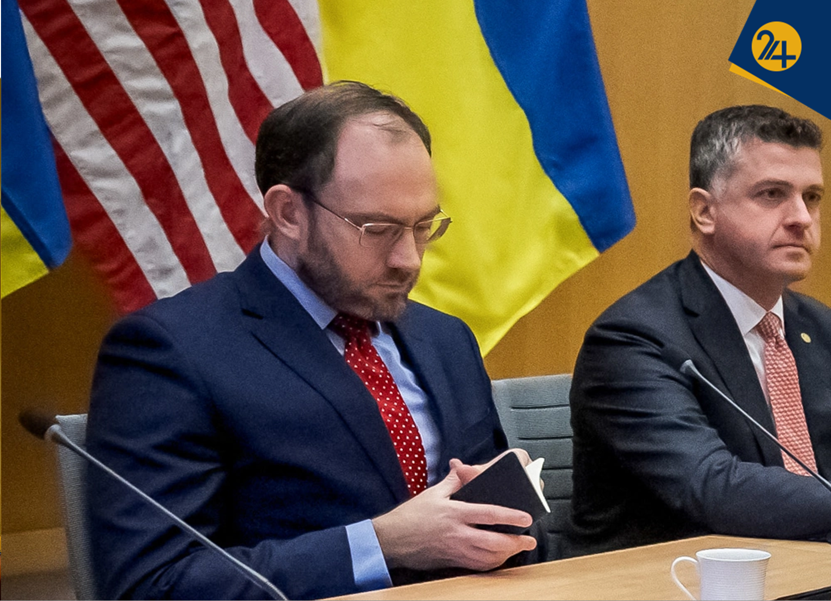 مرد پشت پرده آمریکا در اسلام آباد | با اندی بیکر مشاور فارسی زبان و ضد جنگ ونس آشنا شوید