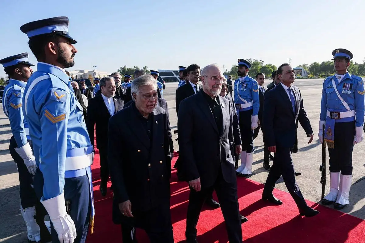 تصاویر| بدرقه قالیباف توسط ژنرال عاصم منیر