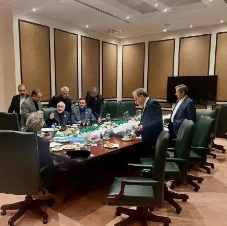 عکس تازه‌ای که عراقچی از مذاکرات شنبه منتشر کرد