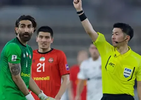 ببینید| سردار آزمون حکم اخراج بیرانوند را امضا کرد