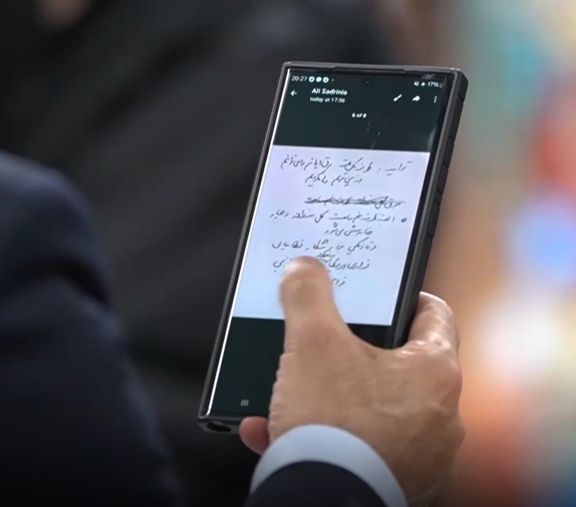 توییت‌های دست نویس علی لاریجانی