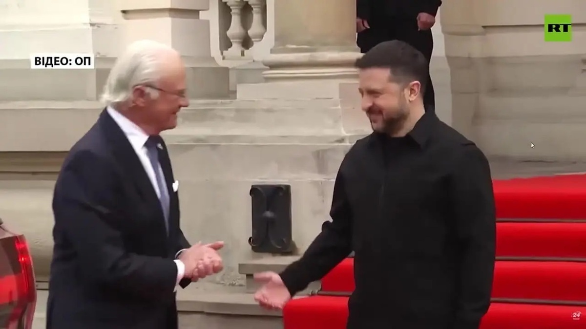 ببینید| پادشاه سوئد از دست دادن با زلنسکی امتناع کرد