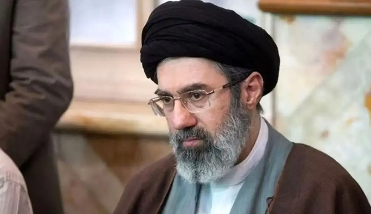 پیام آیت‌الله سیدمجتبی خامنه‌ای به مناسبت روز ارتش