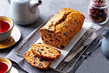 کیک رژیمی اما خوشمزه! / چطور بدون روغن و شکر یک کیک پنبه‌ای بپزیم؟