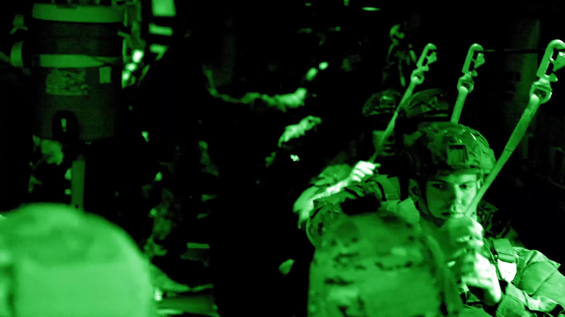 شکارچیان شب