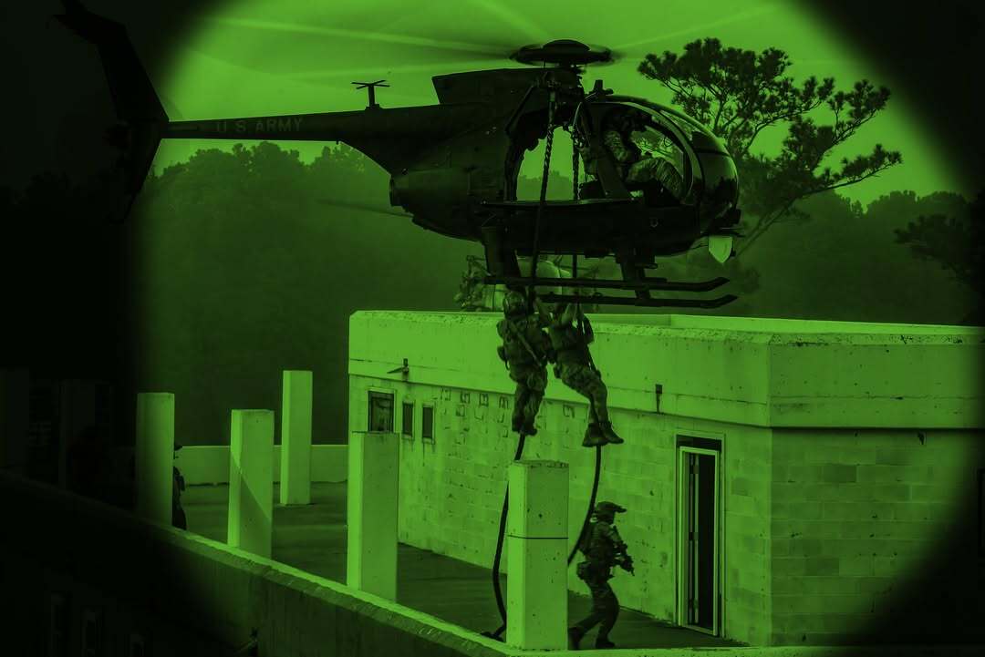 شکارچیان شب