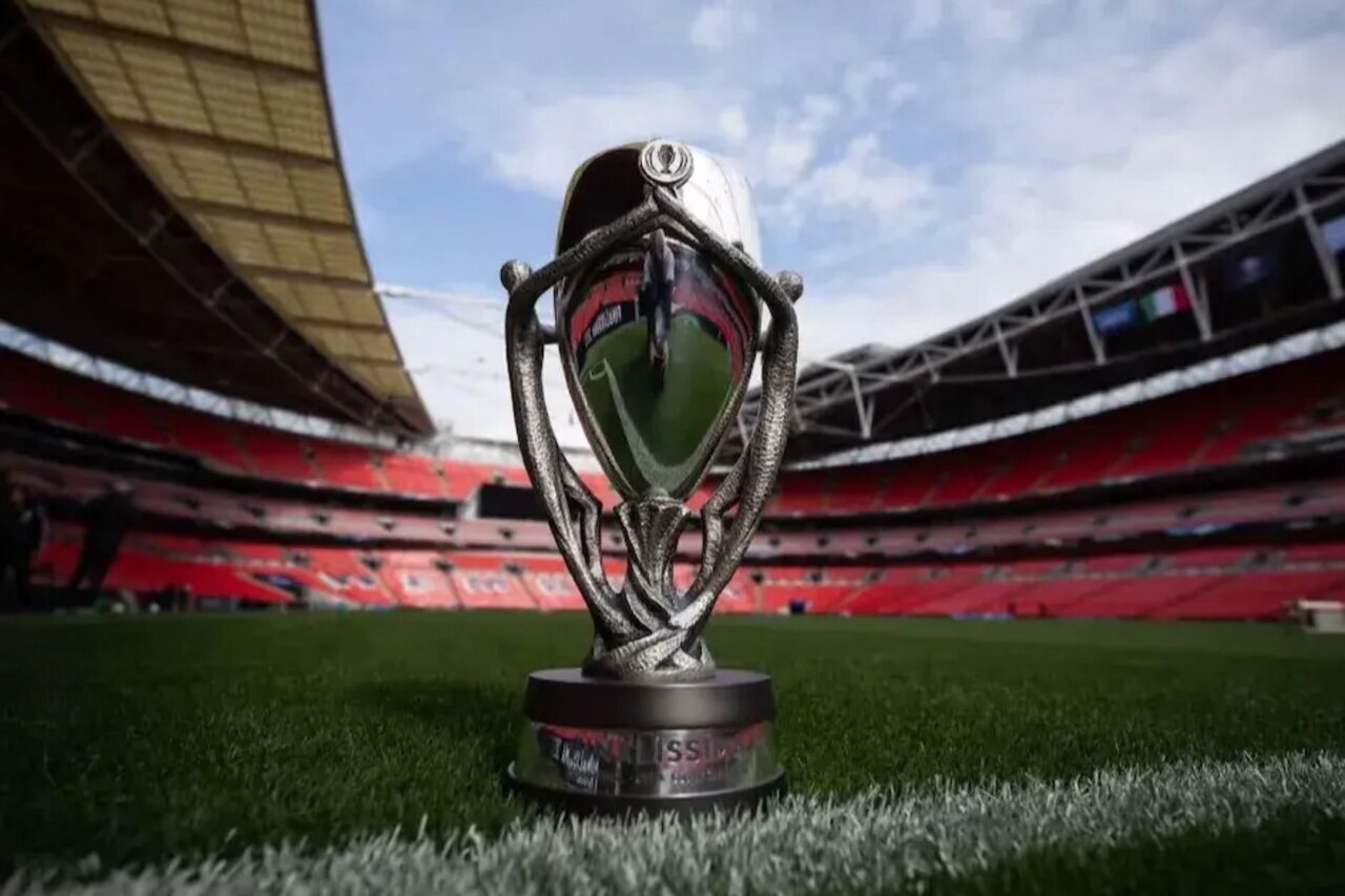 توپ زیر سایه بمب| فوتبال خاورمیانه، قربانی تصمیم‌های ۲ دیوانه!