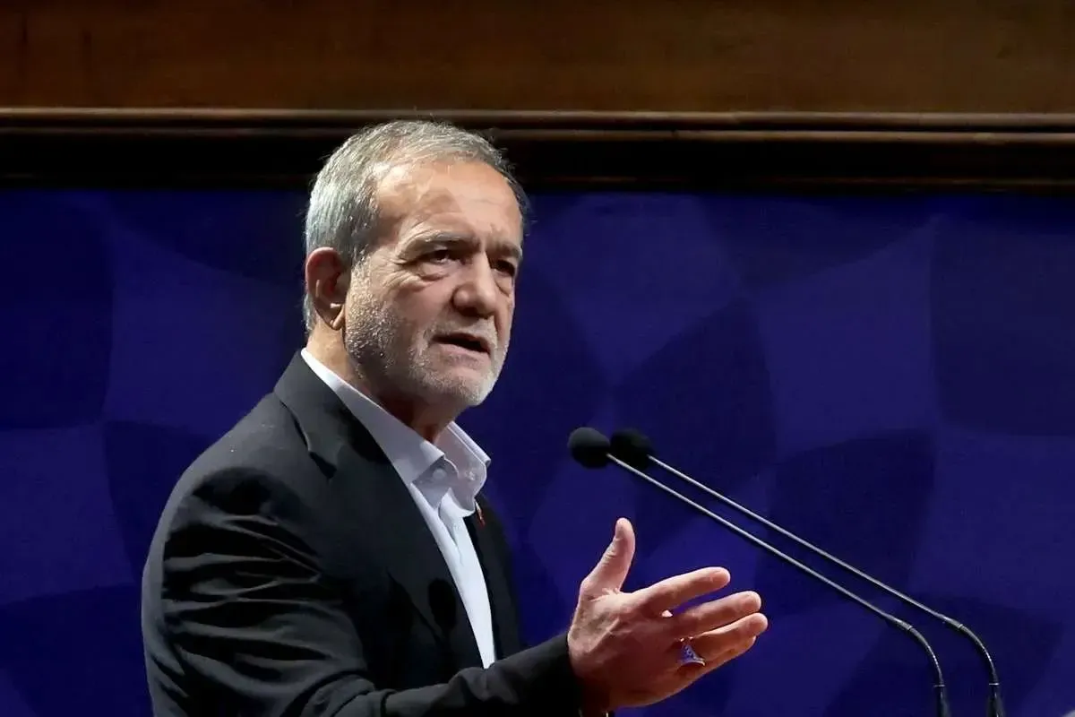 پیام پزشکیان به مناسبت روز سعدی: در برابر دشمنان تمدن‌ستیز، باید به زبان فاخر سعدی رجوع کنیم