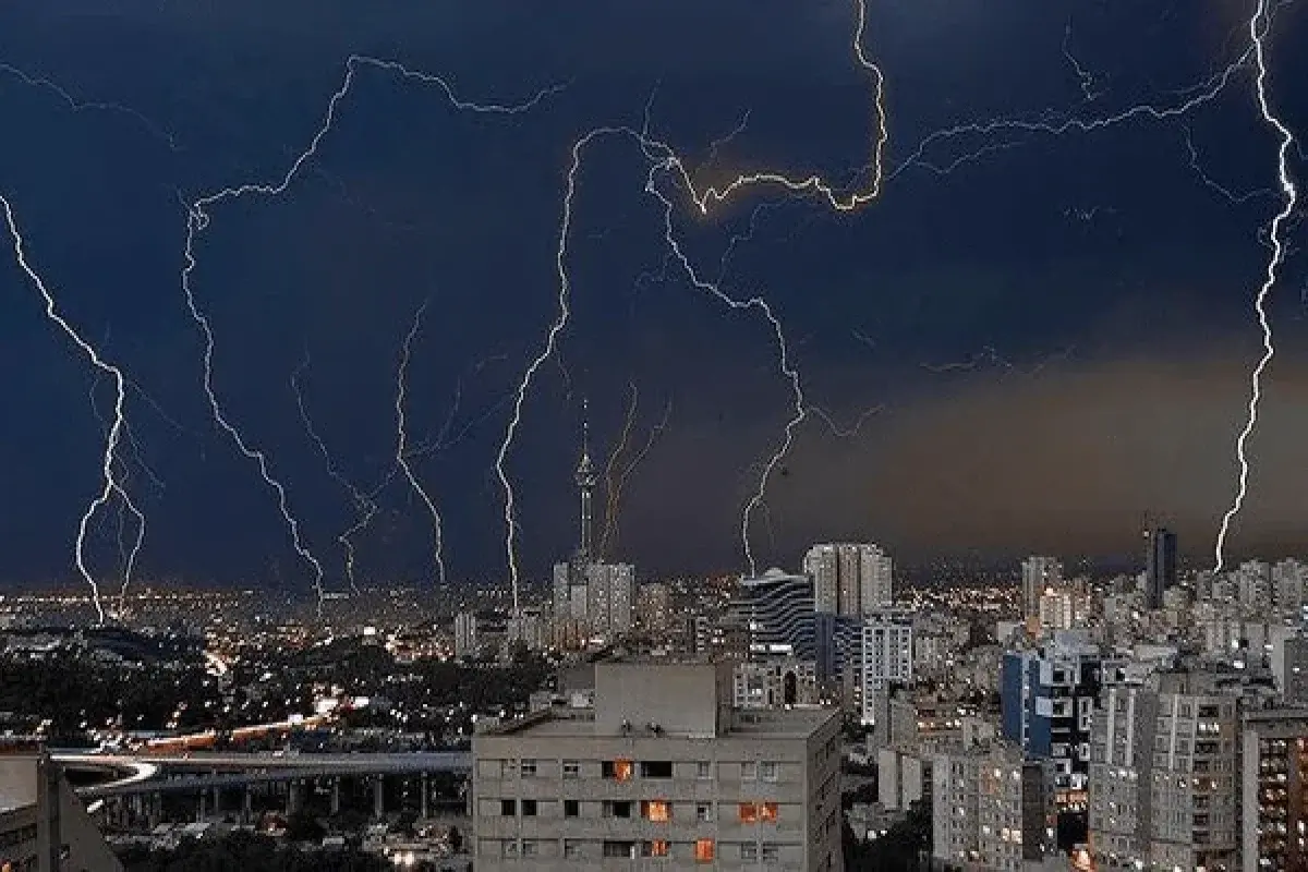 تهرانی‌ها از دوشنبه منتظر رگبار و رعدوبرق باشند
