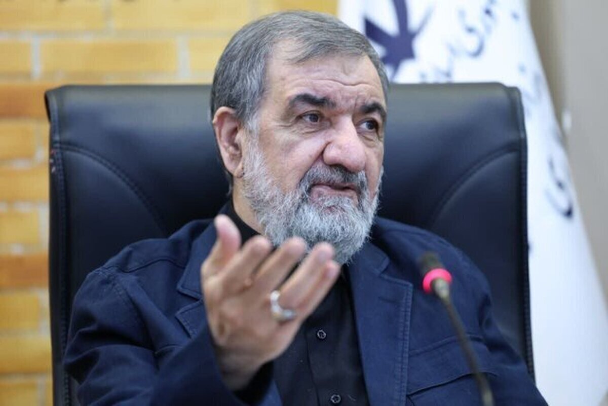 هشدار محسن رضایی به آمریکا: گورستانی از ناو‌ها در انتظارتان است