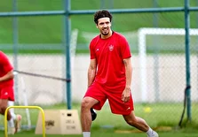 درخواست ۱ میلیون دلاری باکیچ برای تمدید؛ پرسپولیس عقب‌نشست
