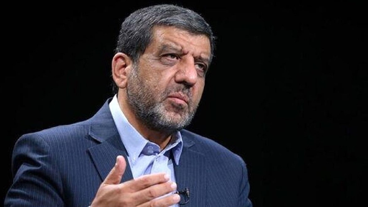 کنایه ضرغامی به ناوهای آمریکایی: «بلد» و «نشان» نصب کنید