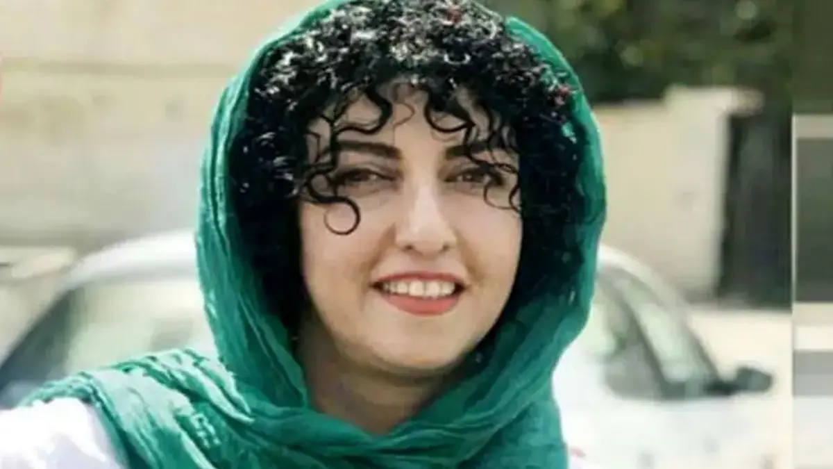 انتقال نرگس محمدی به بیمارستان پارس تهران نرگس محمدی