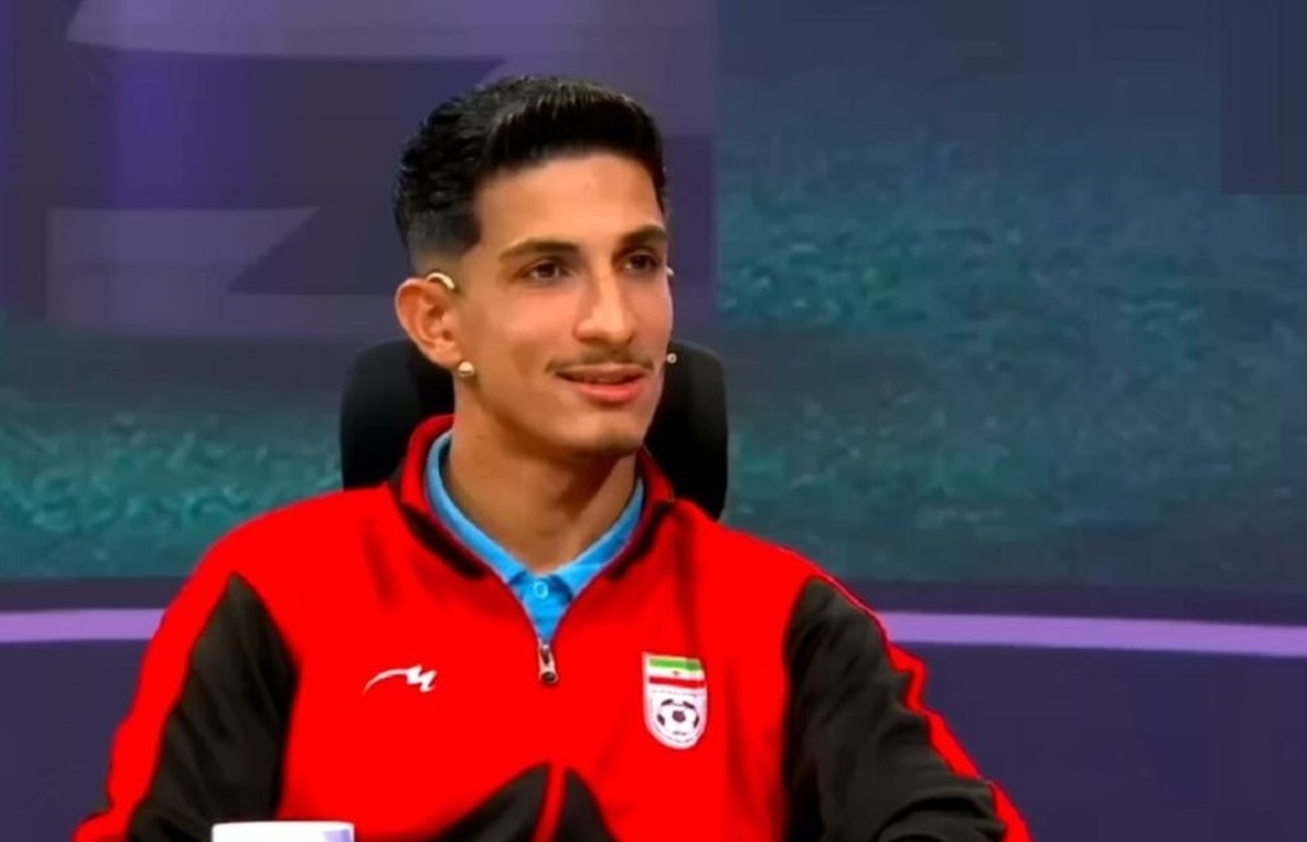ببینید| پاسخ عجیب بازیکن پرسپولیس: اسم دانشگاهم را نمی‌دانم!