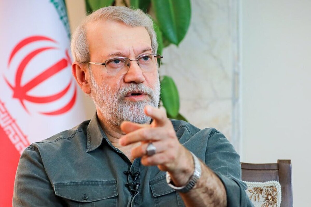 ببینید| ماجرای تقدیر فرح از شاگرد اول‌های دانشگاه و غیبت عمدی شهید لاریجانی