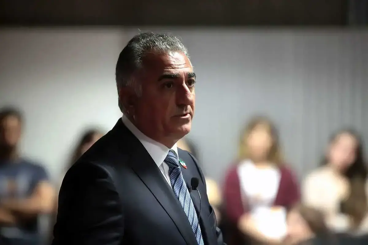 ببینید| پاسخ عجیب رضا پهلوی به سوالی درباره کشتار ایرانیان در جنگ