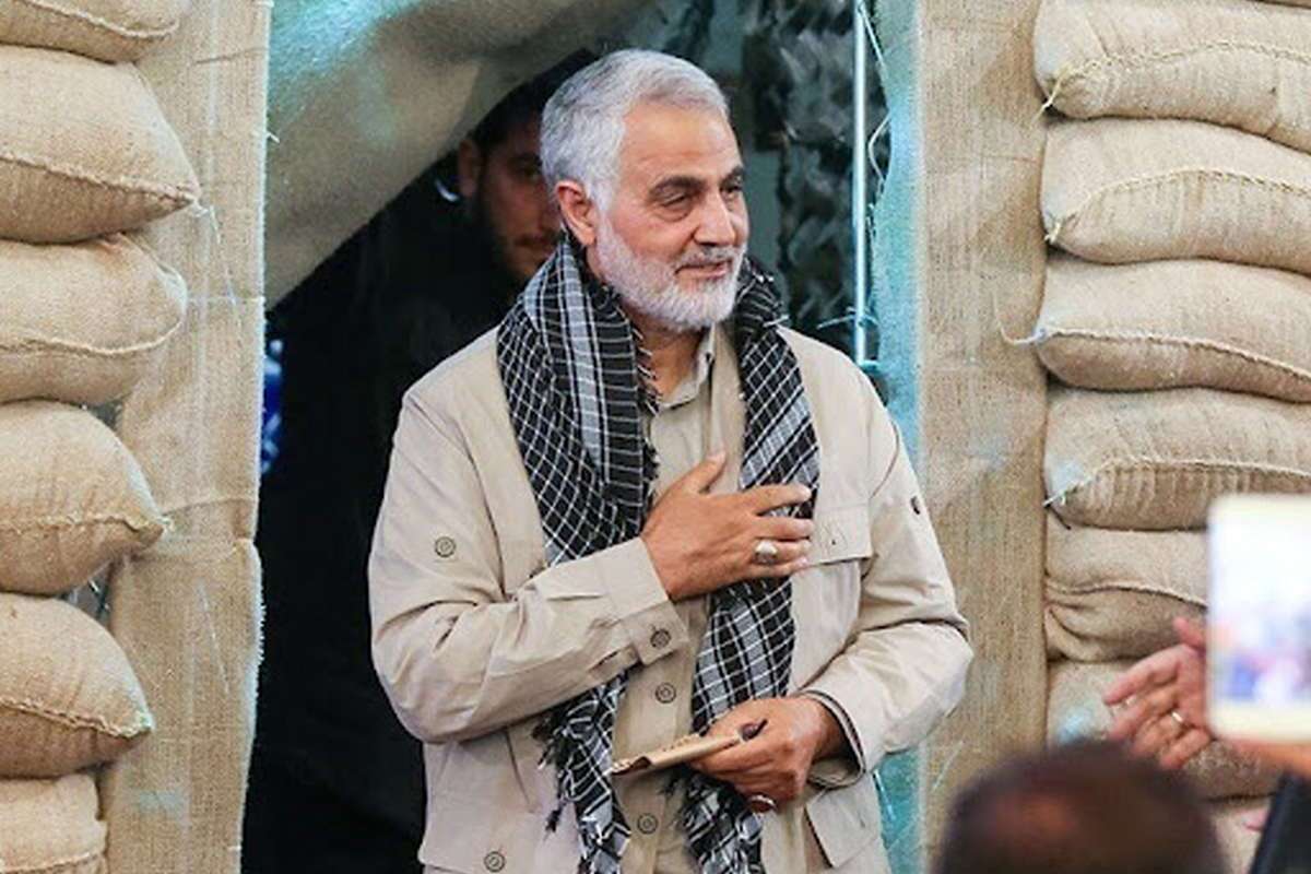 عکس دیده‌نشده از شهید سلیمانی و شهید پاکپور