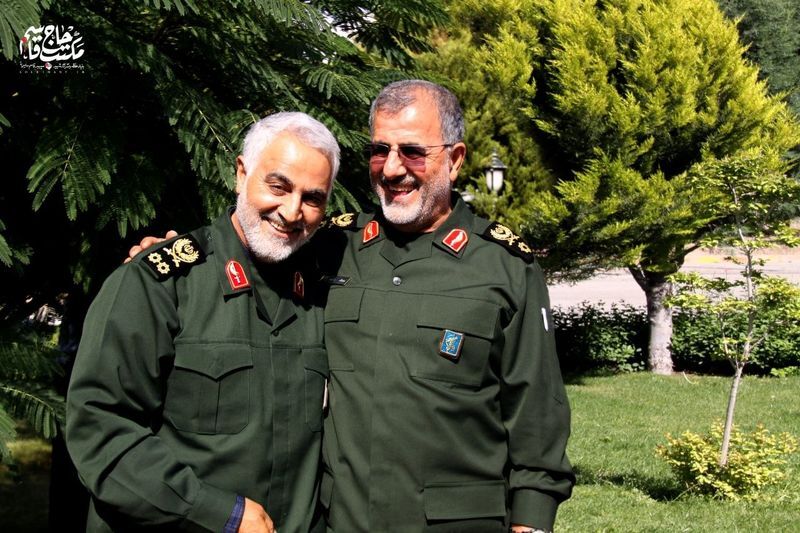 عکس دیده‌نشده از شهید سلیمانی و شهید پاکپور