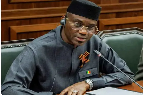 وزیر دفاع مالی کشته شد