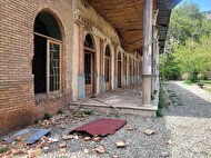 ببینید| آسیب موج انفجار بمب‌های سنگرشکن به کاخ موزه سعدآباد