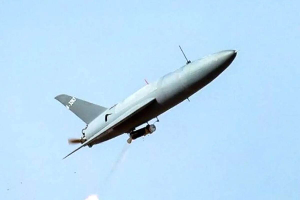 ببینید| رونمایی از نسل جدید پهپادهای انتحاری آرش در تجمع میدان انقلاب تهران