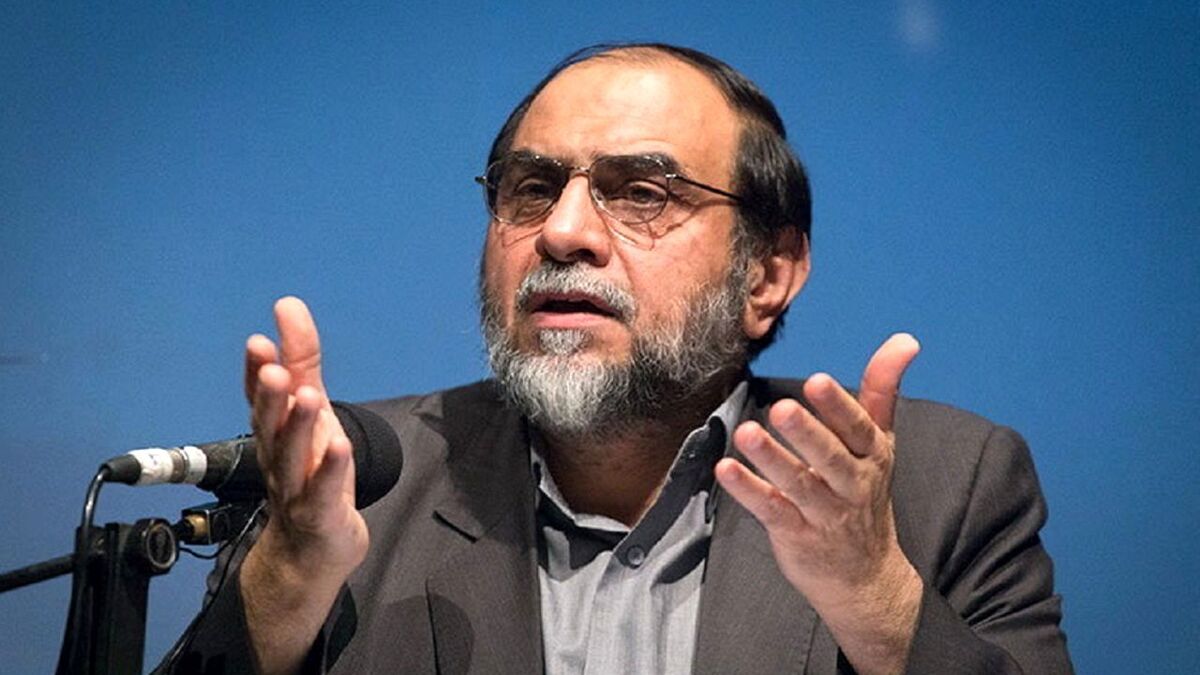 رحیمپور ازغدی: آمریکا به سمت الگوبرداری از فناوریهای پهپادی ایران حرکت کرده است رحیمپور ازغدی
