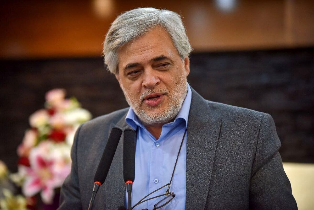 مهاجری: کاسبان تحریم و جنگ پشت هجمهها به رئیسجمهور و قالیباف هستند محمد مهاجری