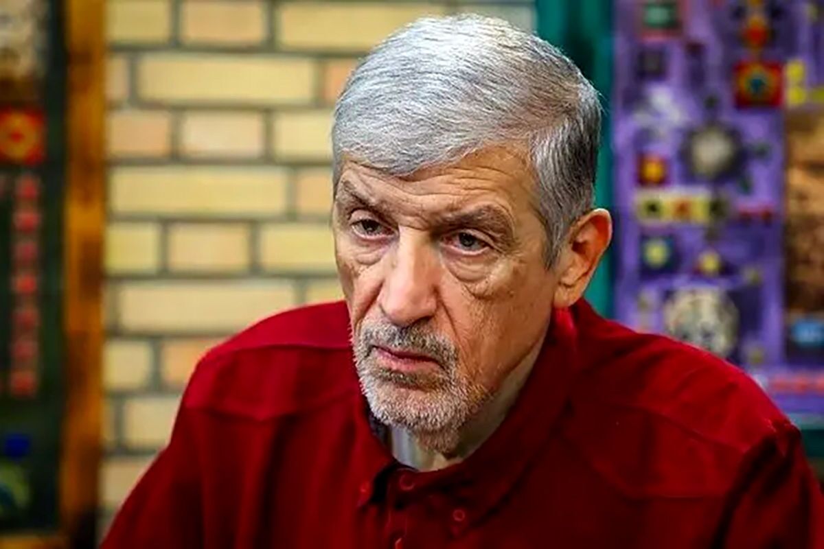 هشدار یک اصولگرا: دامن زدن به شایعه استعفای رئیسجمهور خیانت به جمهوری اسلامی است منصور حقیقت پور