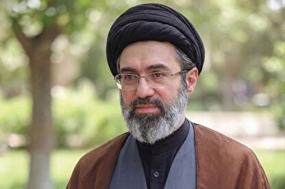 رهبر انقلاب: هر اقدامی که موجب سرخوردگی مردم شود کمک به دشمن محسوب می‌شود | همگان با ایستادگی و حفظ وحدت نقشه دشمن را خنثی کنند