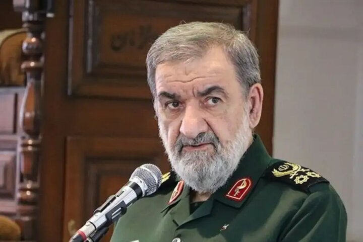 محسن رضایی: آمریکا باید 24 میلیارد دلار پول بلوکه شده ایران را آزاد کند | لبنان جزئی جدایی ناپذیر از هرگونه توافقی خواهد بود