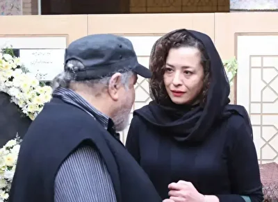 (تصاویر) حضور هنرمندان در مراسم یادبود مادر محمدرضا شریفی‌نیا