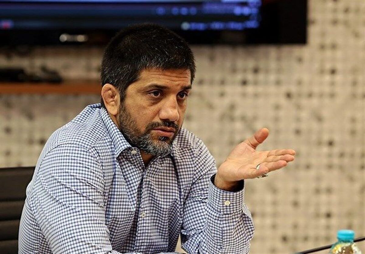 ببینید| علیرضا دبیر: مجریان شبکه منوتو برای کار بیایند پارک دانشجو!