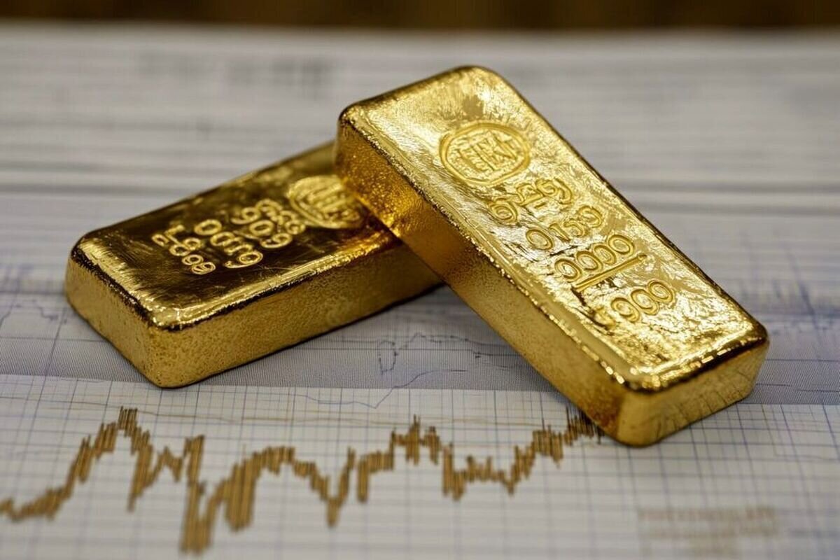 افزایش جهانی قیمت طلا همزمان با تضعیف دلار آمریکا