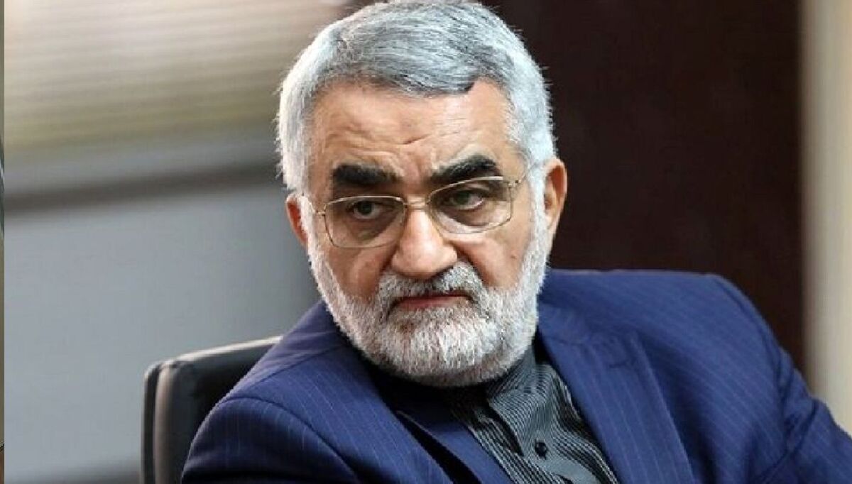 بروجردی، عضو کمیسیون امنیت ملی: آزادسازی ۱۲ میلیارد دلار، شرط ابتدایی ایران در مذاکره است علاء الدین بروجردی