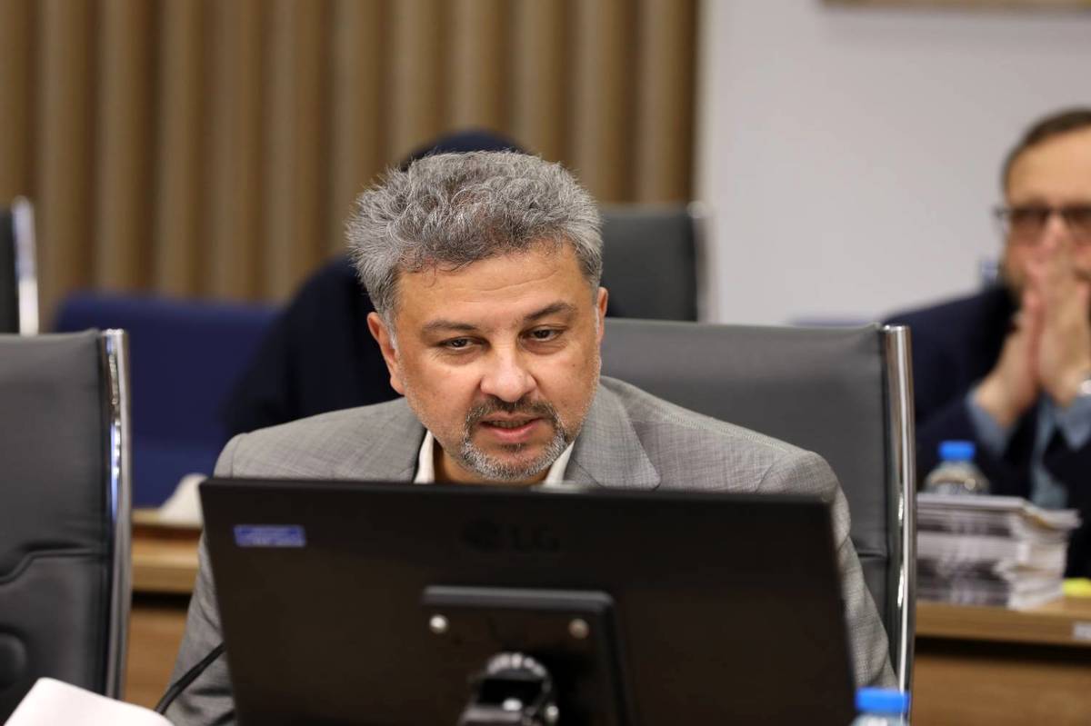 ببینید| معاون وزیر نیرو: هر دستگاه ماینر به اندازه یک کولر گازی برق مصرف می‌کند